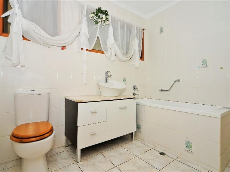 31 Burrel Street, Collingwood Park QLD 4301