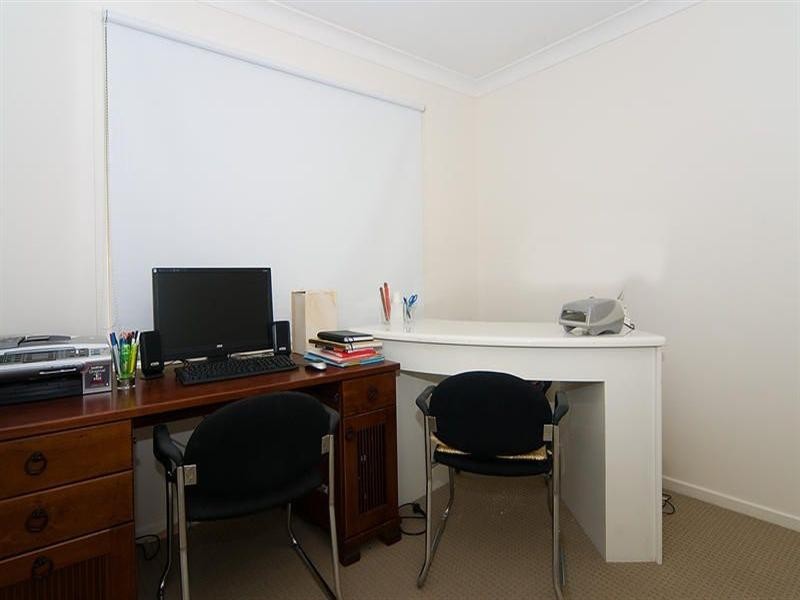 6 Simpson Court, Goodna QLD 4300