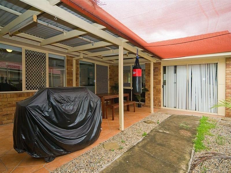 6 Simpson Court, Goodna QLD 4300