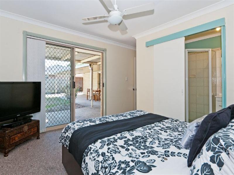 100 Highbury Drive, Redbank Plains QLD 4301
