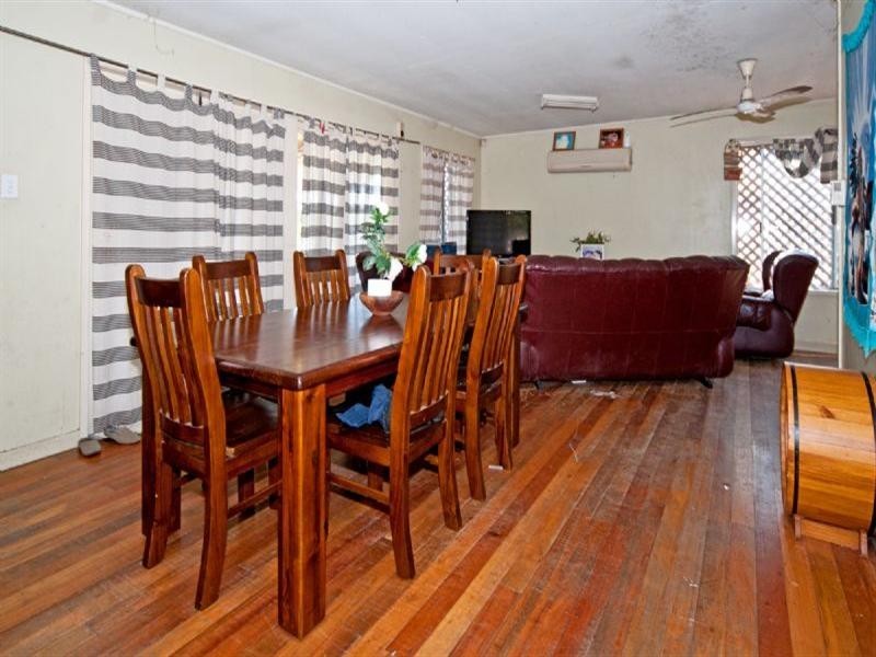 27 Waterford Road, Gailes QLD 4300