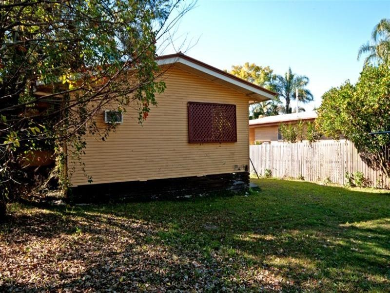 27 Waterford Road, Gailes QLD 4300