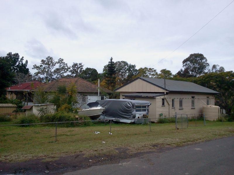 7 Lower James Street, Goodna QLD 4300