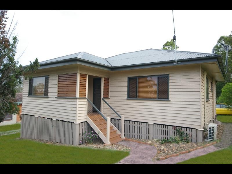 11 Mill Street, Goodna QLD 4300