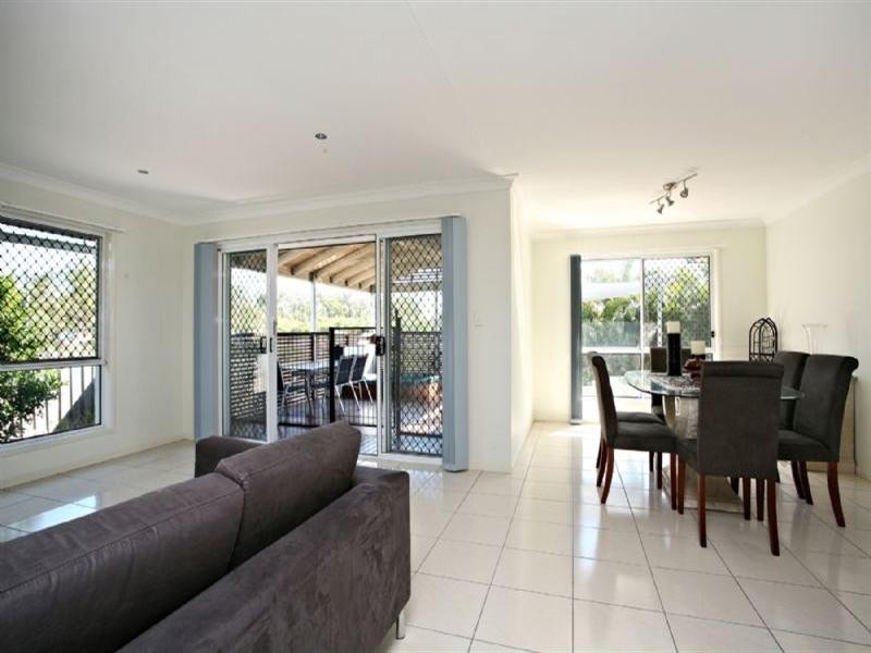 1 Skinner Street, Collingwood Park QLD 4301