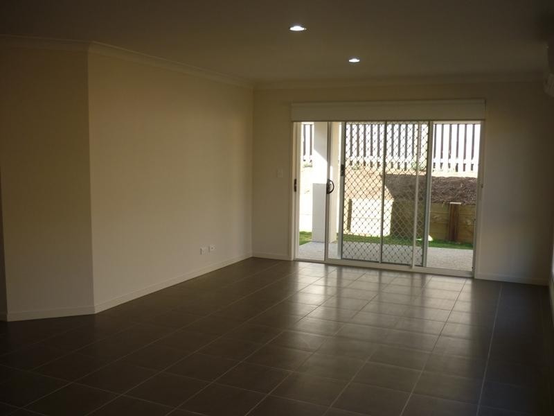 50 Navickas Circuit, Redbank Plains QLD 4301