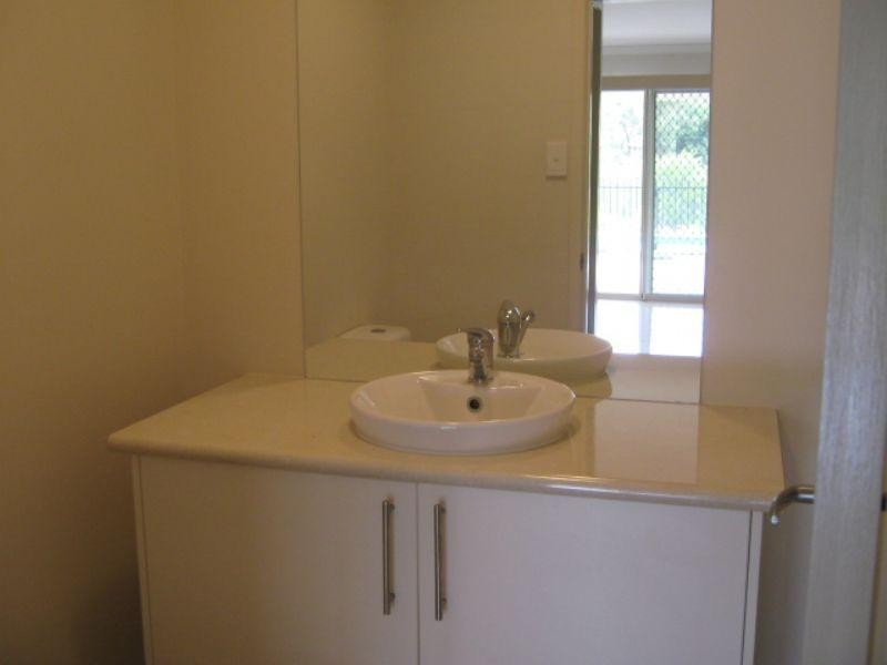 16 Foundation Street, Collingwood Park QLD 4301