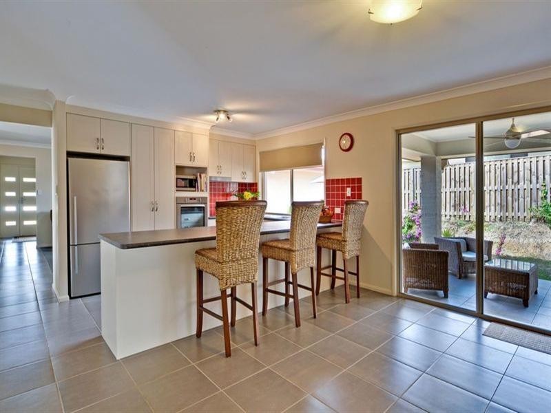 46 Eric Drive, Blackstone QLD 4304