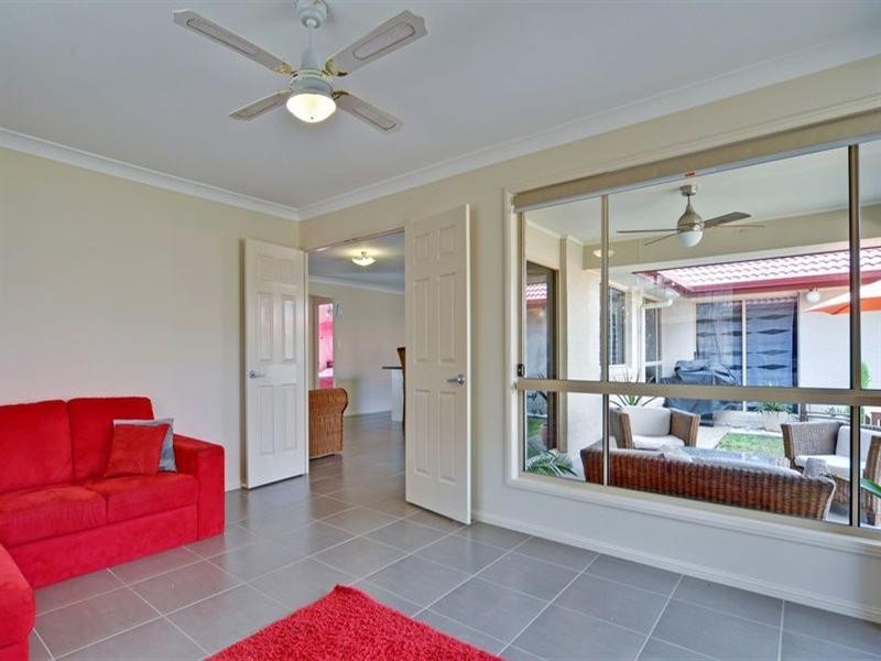 46 Eric Drive, Blackstone QLD 4304