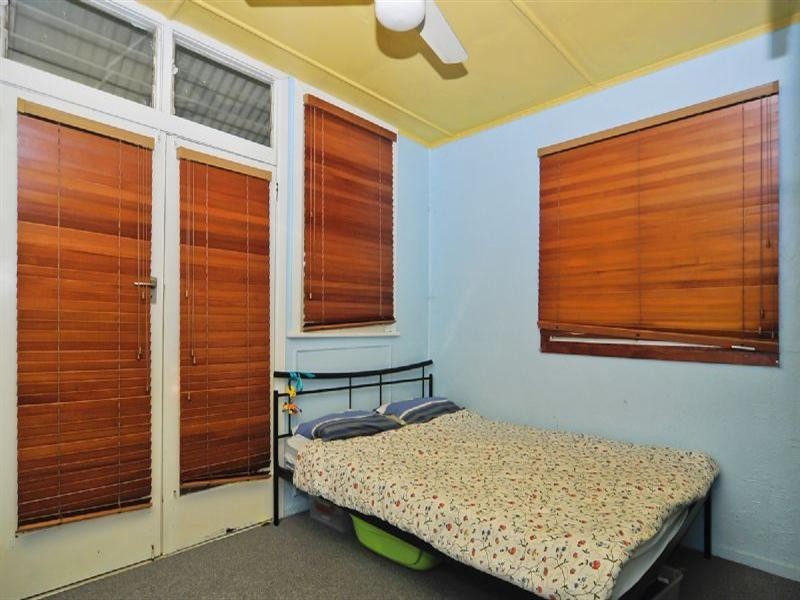 10 Allan Street, Goodna QLD 4300