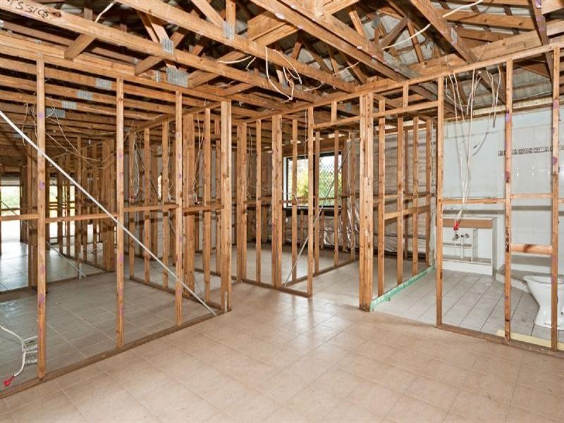 11 Lower William Street, Goodna QLD 4300