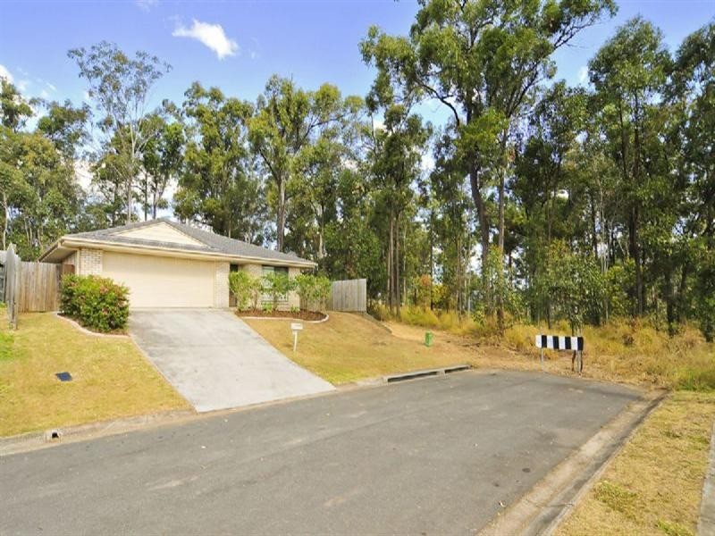 27 Whipbird Street, Bellbird Park QLD 4300