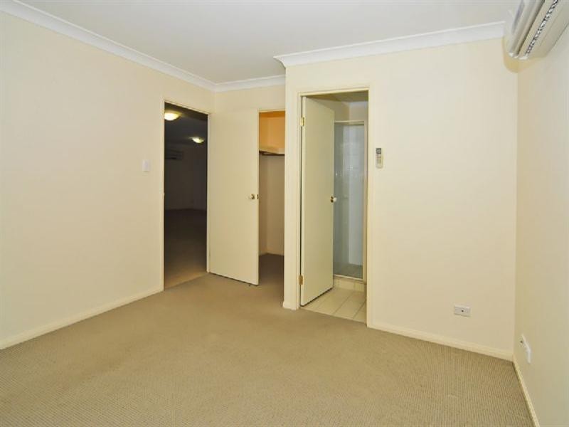 27 Whipbird Street, Bellbird Park QLD 4300
