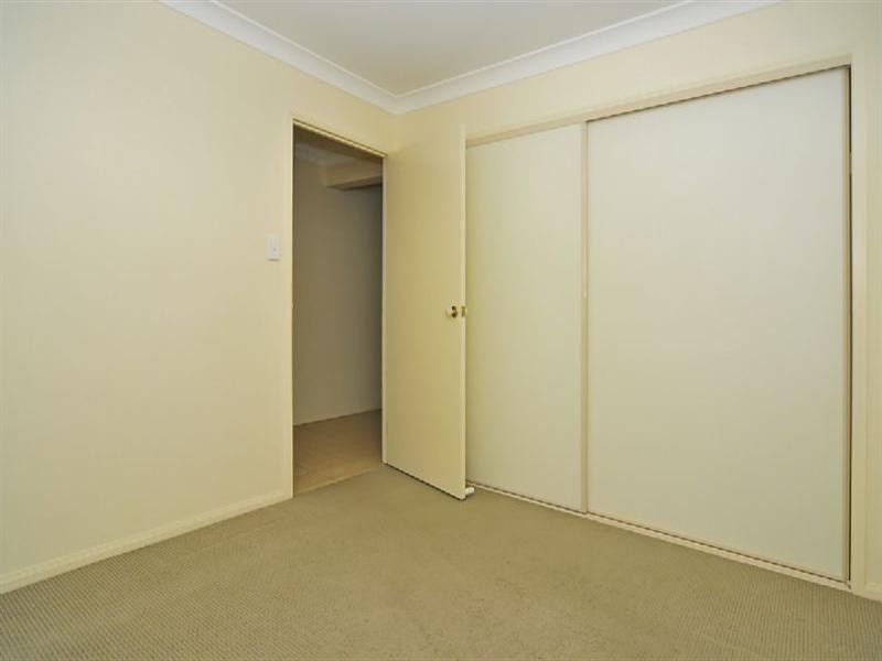 27 Whipbird Street, Bellbird Park QLD 4300