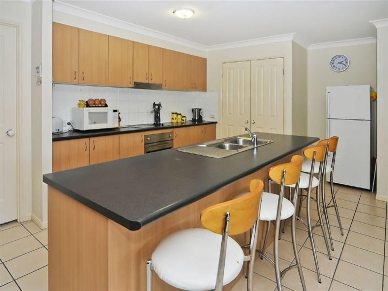 32 Holterman Crescent, Redbank Plains QLD 4301