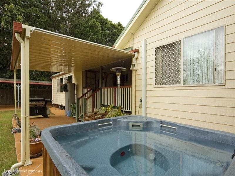 29 Halletts Road, Redbank Plains QLD 4301