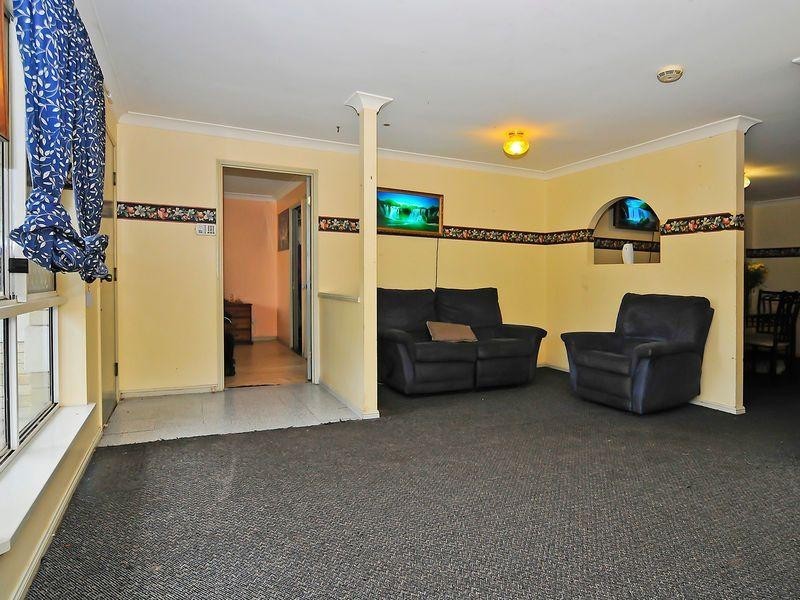 14 Rosa Court, Camira QLD 4300