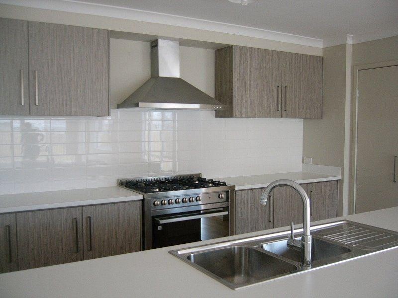 14 Cobbin Circuit, Redbank Plains QLD 4301