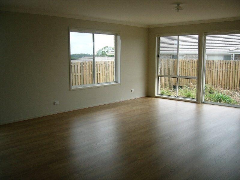 14 Cobbin Circuit, Redbank Plains QLD 4301