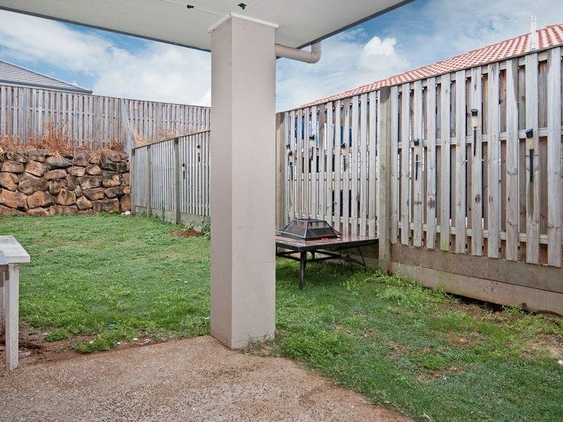 21 Olive Smith Street, Redbank Plains QLD 4301