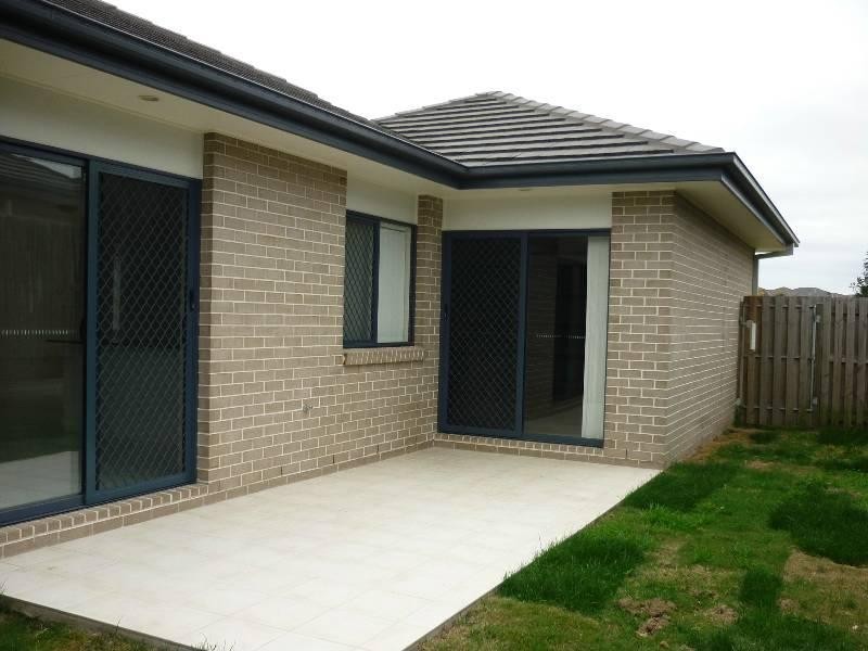 75 benjamina Street, Redbank Plains QLD 4301