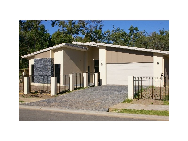 8 Wattletree Court, Brookwater QLD 4300