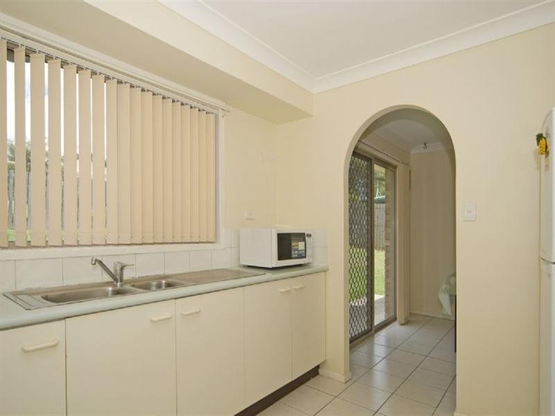 5 Fisher Street, Collingwood Park QLD 4301
