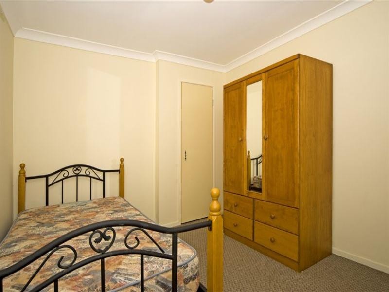 5 Fisher Street, Collingwood Park QLD 4301