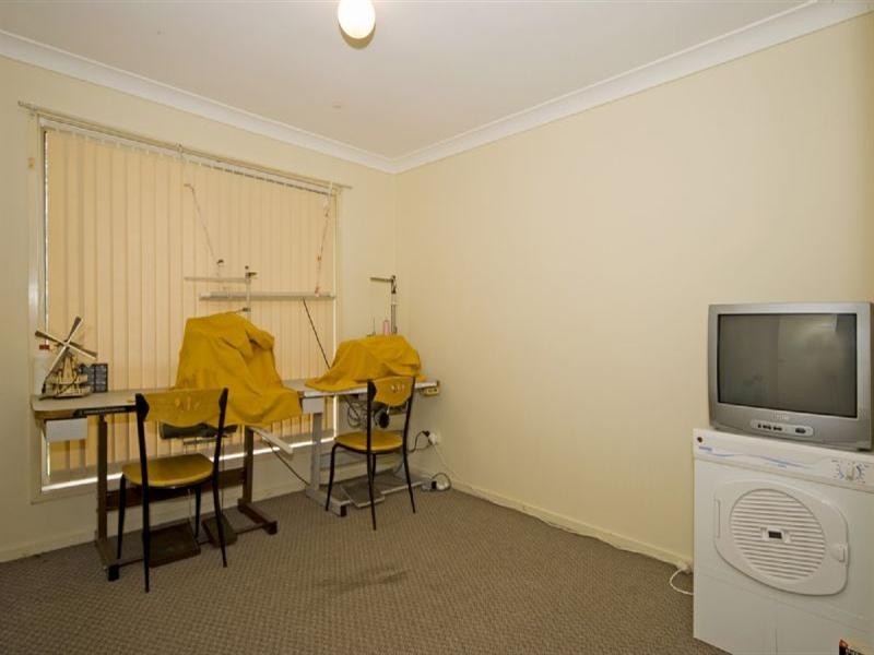 5 Fisher Street, Collingwood Park QLD 4301