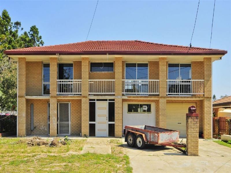 11 Cox Crescent, Goodna QLD 4300