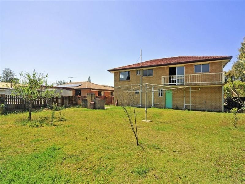 11 Cox Crescent, Goodna QLD 4300