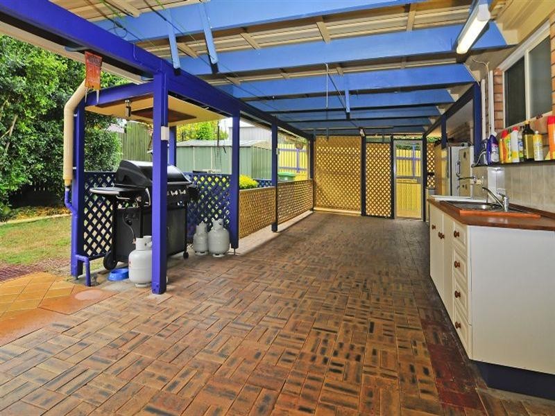 27 Ingles Drive, Redbank Plains QLD 4301