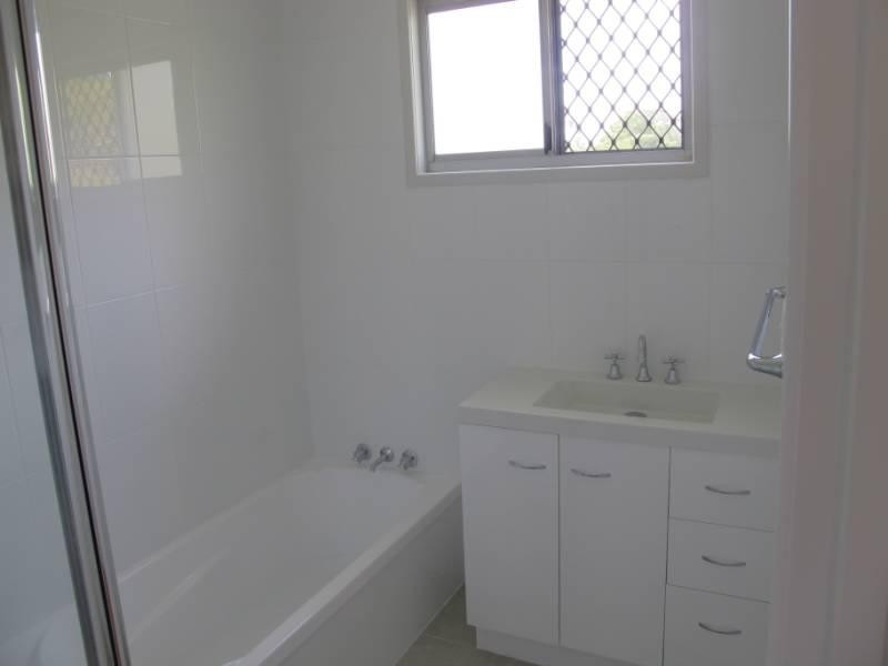 5 Jane Street, Redbank Plains QLD 4301