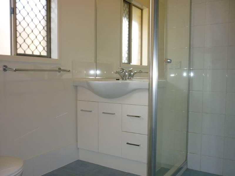 2 Jenny McMahon Court, Goodna QLD 4300