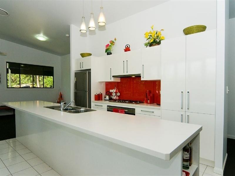 40 Woodlands Avenue, Camira QLD 4300