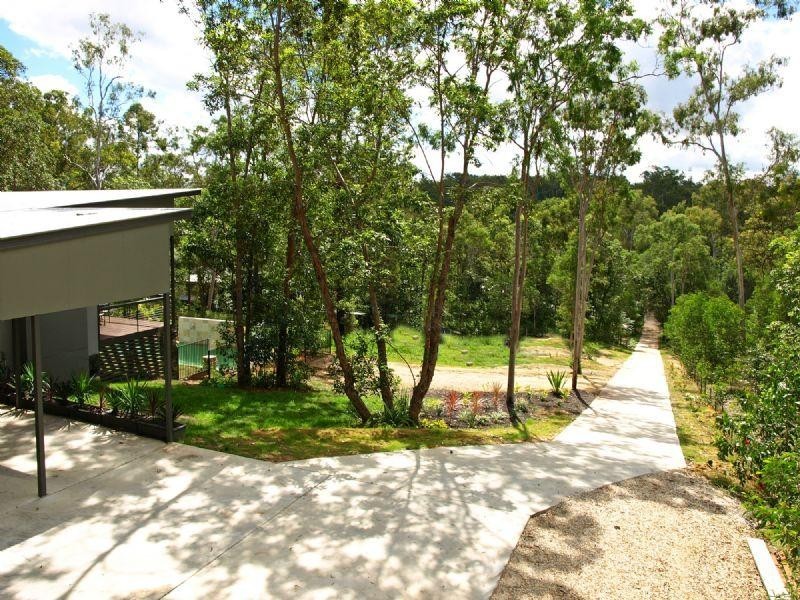 40 Woodlands Avenue, Camira QLD 4300