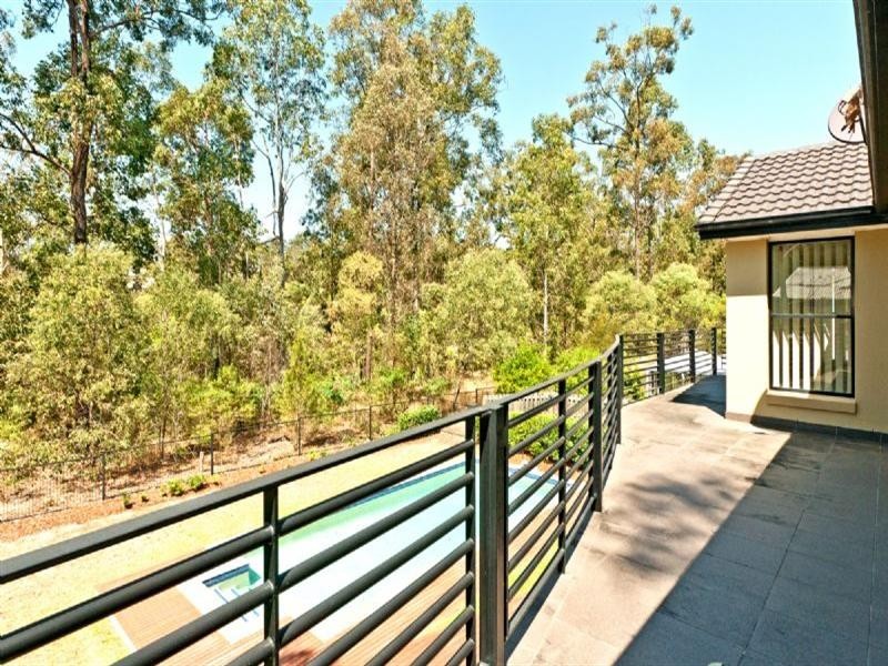 14 Oakview Circuit, Brookwater QLD 4300