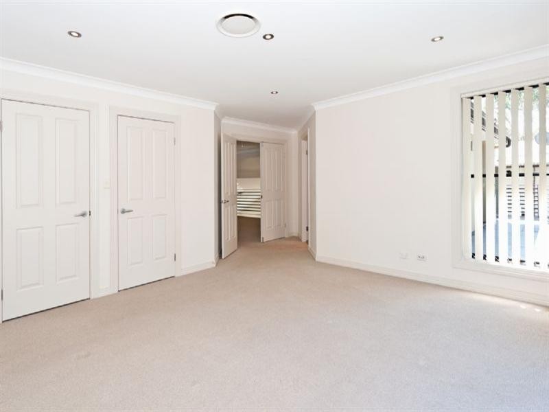 14 Oakview Circuit, Brookwater QLD 4300