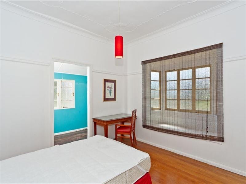 119 Whitehill Road, Eastern Heights QLD 4305