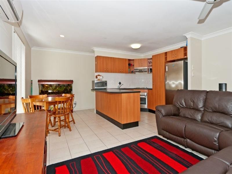 6 Daylilly Place, Springfield Lakes QLD 4300