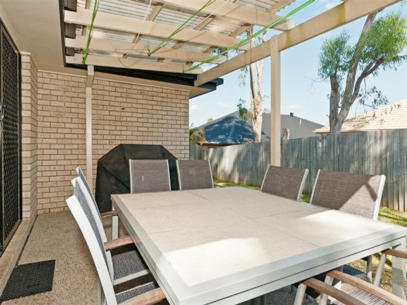 6 Daylilly Place, Springfield Lakes QLD 4300