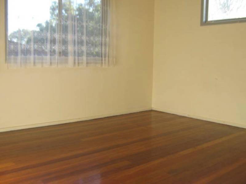 76 Parker Street, Goodna QLD 4300