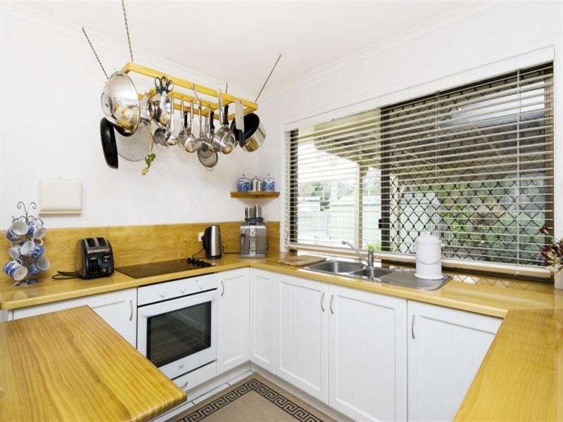 2 Nugent Street, Bellbird Park QLD 4300