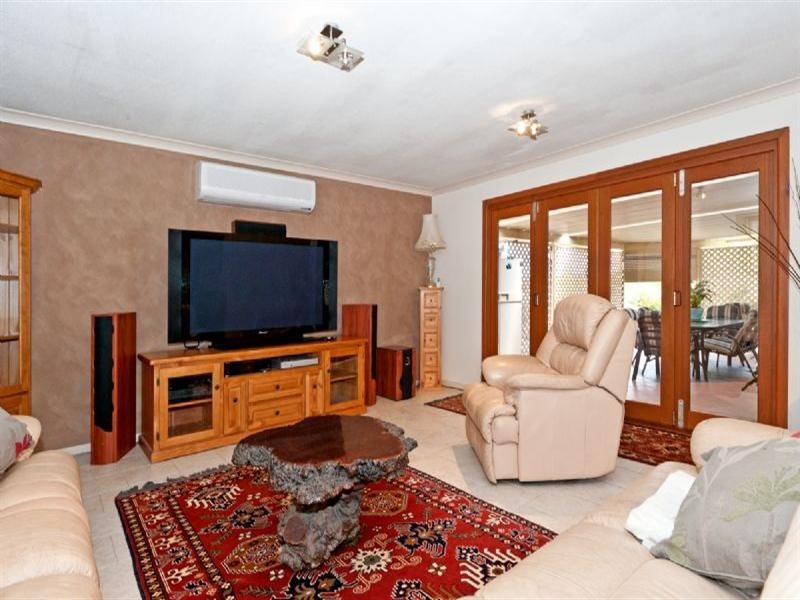 35 Gibbs Avenue, Collingwood Park QLD 4301