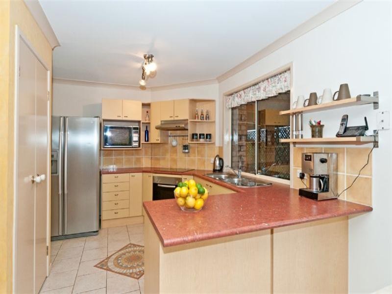 35 Gibbs Avenue, Collingwood Park QLD 4301