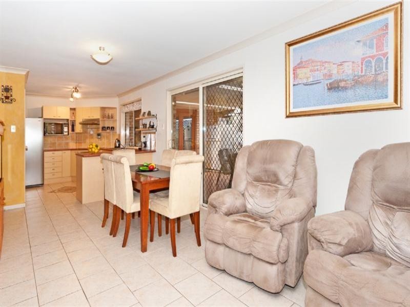 35 Gibbs Avenue, Collingwood Park QLD 4301