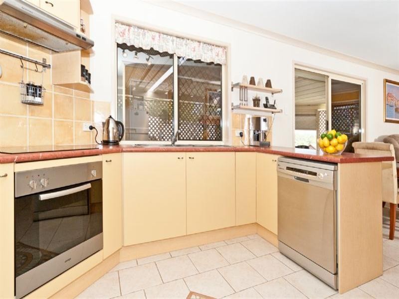 35 Gibbs Avenue, Collingwood Park QLD 4301