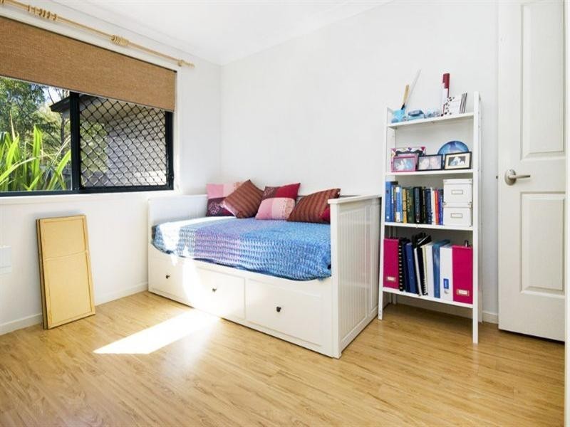 16 Speckled Circuit, Springfield Lakes QLD 4300