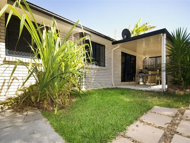 16 Speckled Circuit, Springfield Lakes QLD 4300