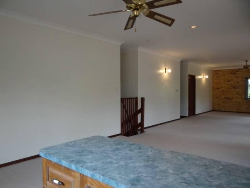 110 GLOUCESTER Avenue, Hideaway Bay QLD 4800